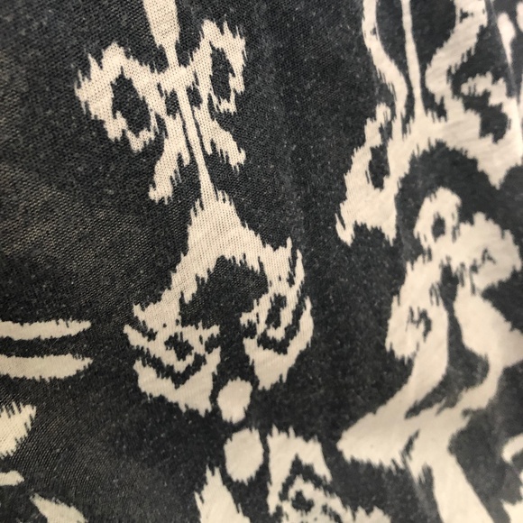 American Eagle Print Tank Top - Picture 3 of 3